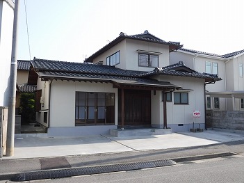 坪当り19.6万円