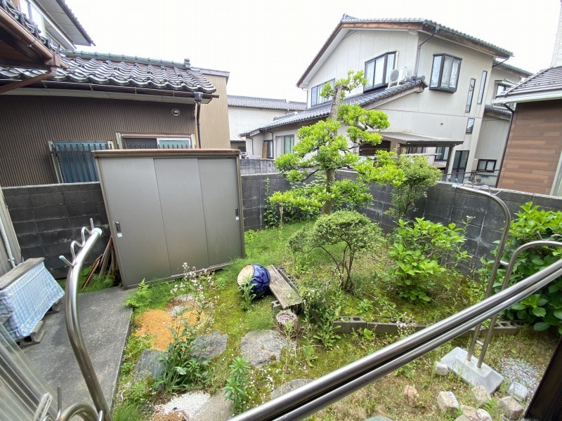 現地写真(庭)