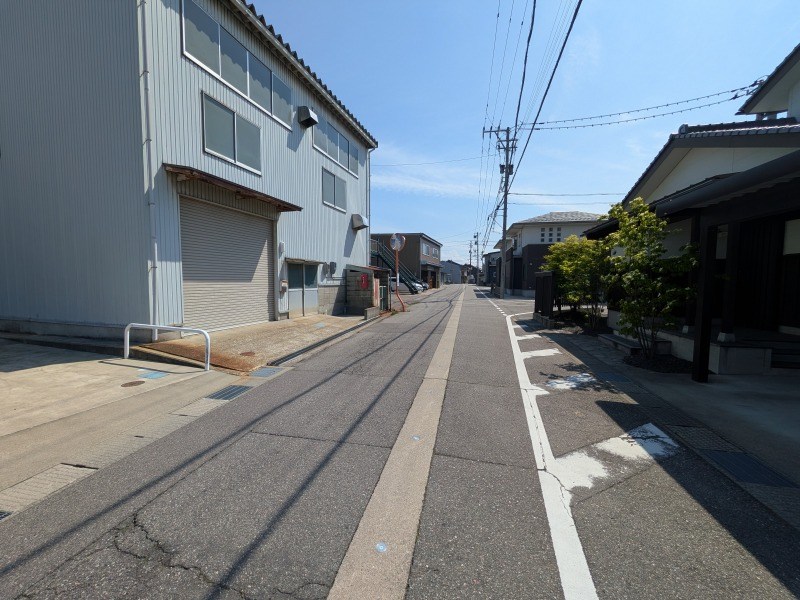 現地写真(前面道路含む現地写真)