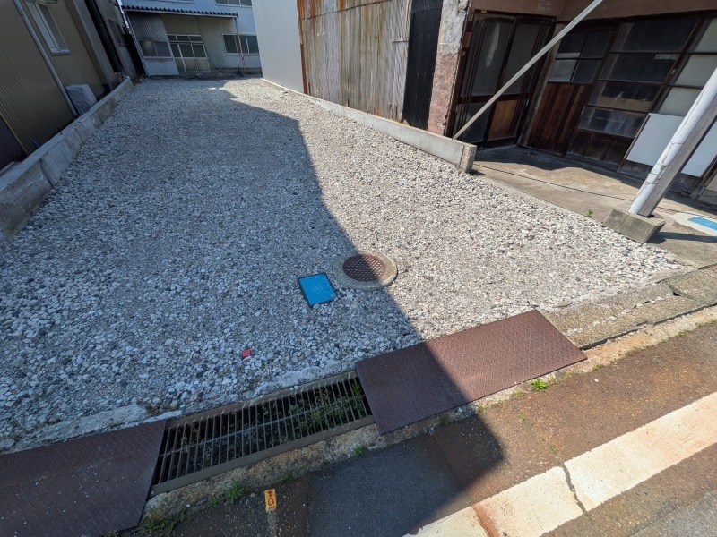 現地写真(駐車場)