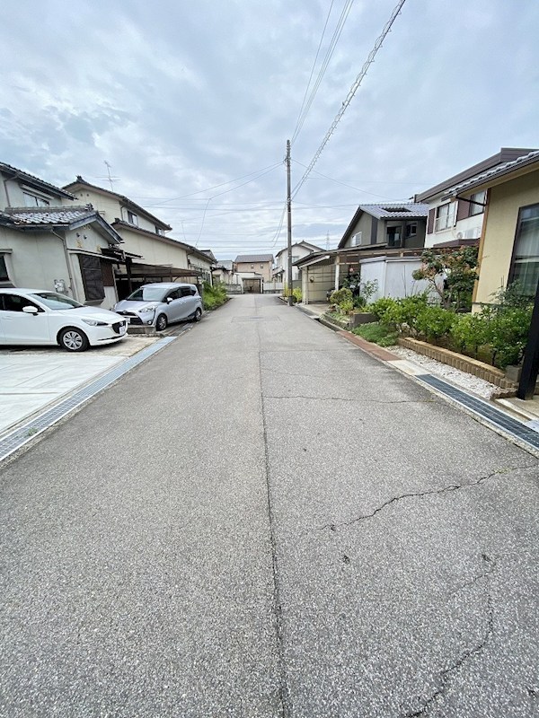 現地写真(前面道路含む現地写真)
