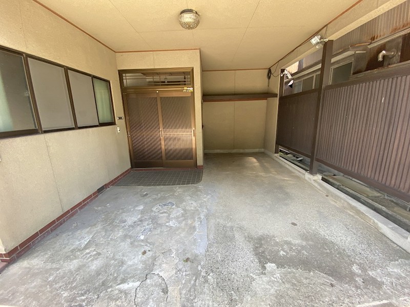 現地写真(駐車場)