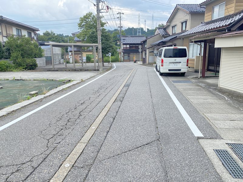 現地写真(前面道路含む現地写真)