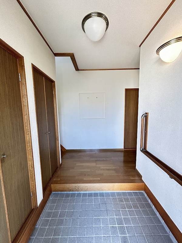 現地写真(玄関)