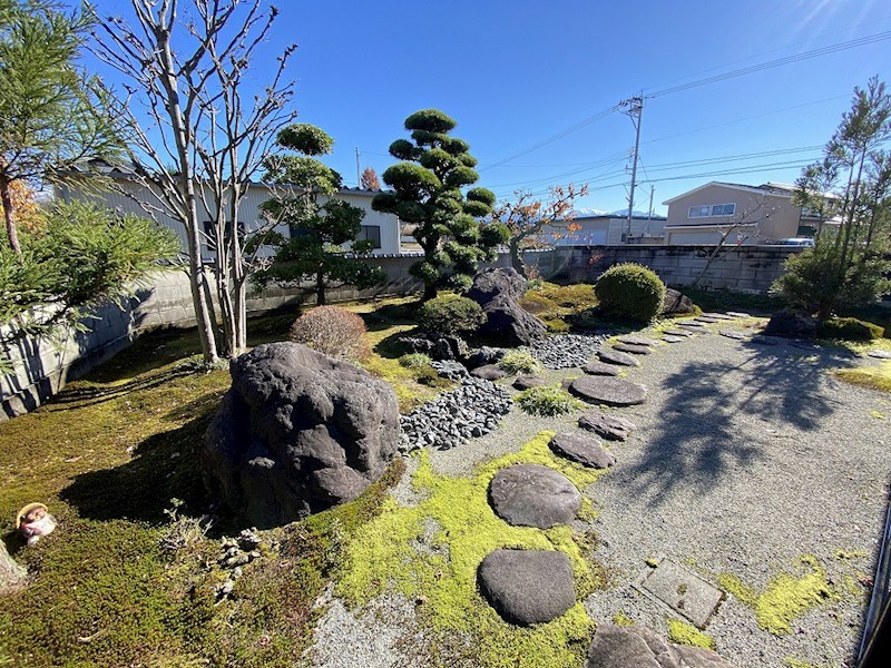 現地写真(庭)